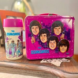 Original 1973 Osmond‘s Aladdin lunchbox and thermos.